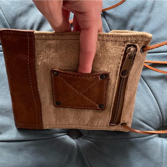 Vintage 1984 Banana Republic Bag sling purse - Picture 7 of 7